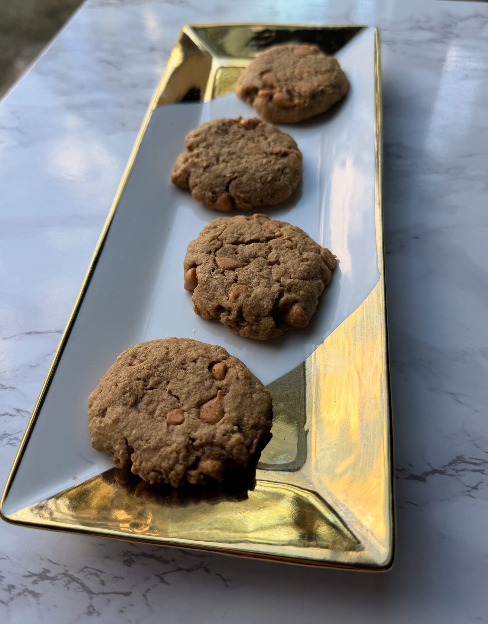 Oatmeal Caramel Cookies